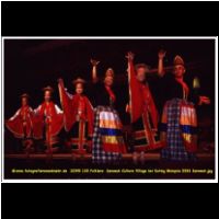 12398 150 Folklore  Sarawak Culture Village bei Kuting Malaysia 2006 Sarawak.jpg